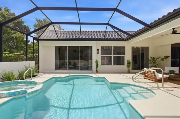 7825 WILTON CRESCENT CIR, Bradenton, FL 34201