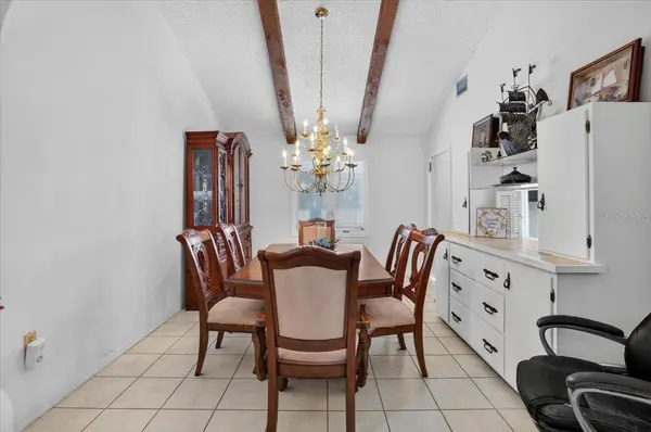 2407 PALMA SOLA BLVD, Bradenton, FL 34209