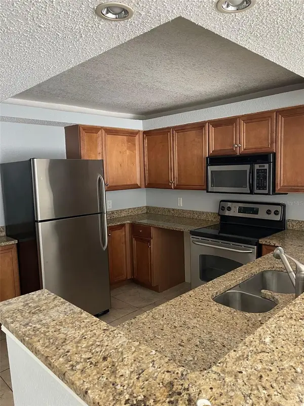 2755 COCONUT BAY LN LN #119 (1K), Sarasota, FL 34237