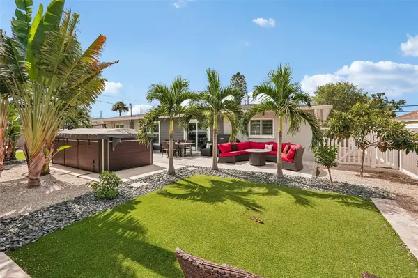 365 SHAMROCK BLVD, Venice, FL 34293
