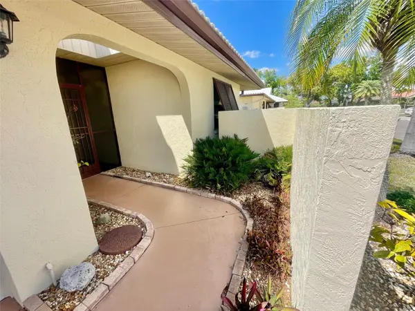 137 DRIFTING SANDS DR, Venice, FL 34293