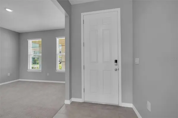 5748 WOODLAND SAGE DR, Sarasota, FL 34238