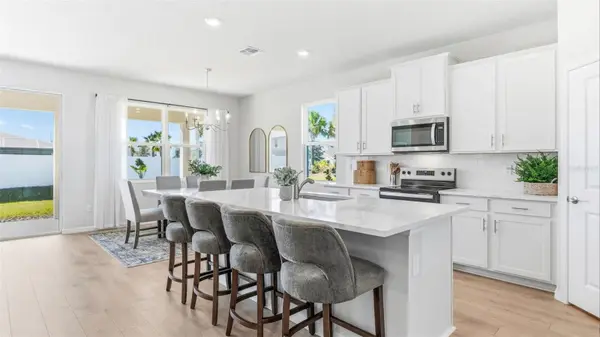 18108 TAVERNSIDE TRL, Lakewood Ranch, FL 34211