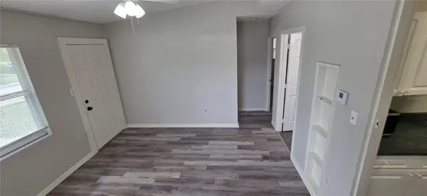 2425 DIXIE AVE, Sarasota, FL 34234
