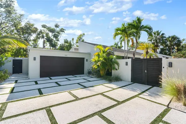 1100 WESTWAY DR, Sarasota, FL 34236