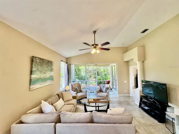 7330 KENSINGTON CT, Bradenton, FL 34201