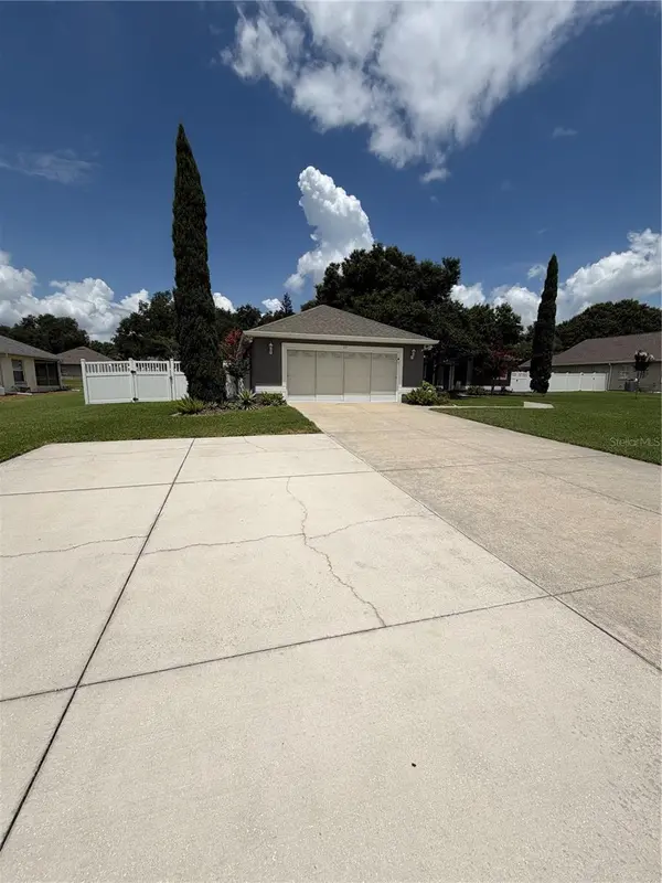417 ANDERSON DR, Tavares, FL 32778
