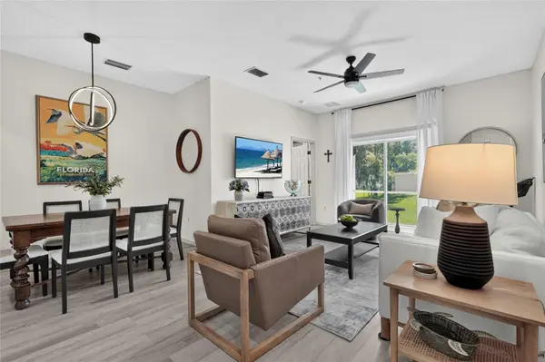 3687 PARKRIDGE CIR #8-106, Sarasota, FL 34243