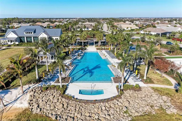 1079 WATERLINE CT, Sarasota, FL 34240