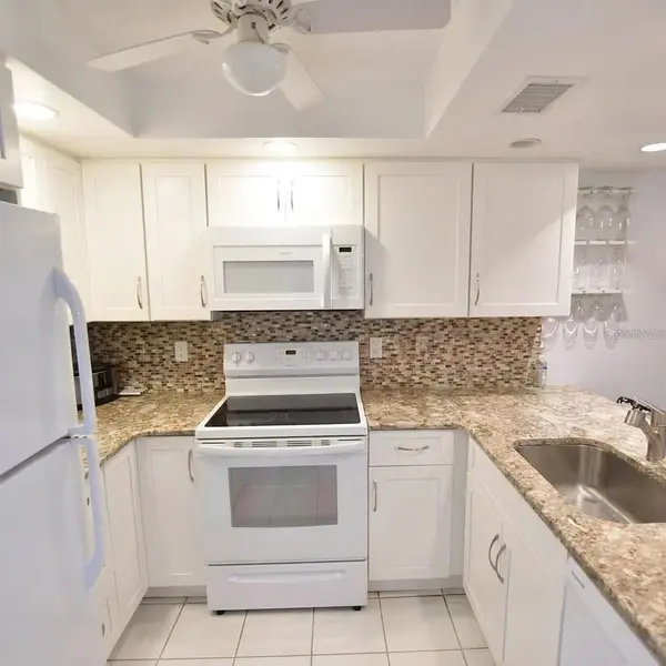4626 RINGWOOD MEADOW #25, Sarasota, FL 34235