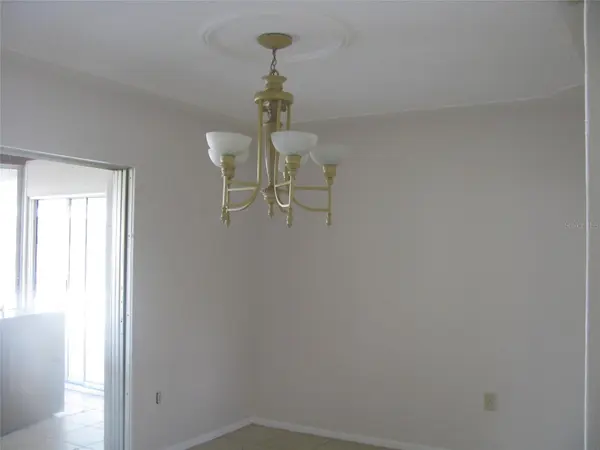 3041 TYRONE LN, Sarasota, FL 34239