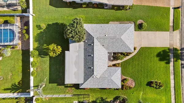 1233 PINEBROOK WAY, Venice, FL 34285