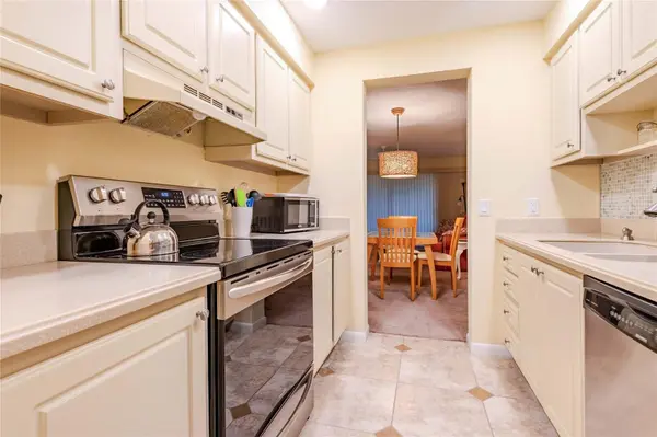 4582 LONGWATER CHASE E #62, Sarasota, FL 34235