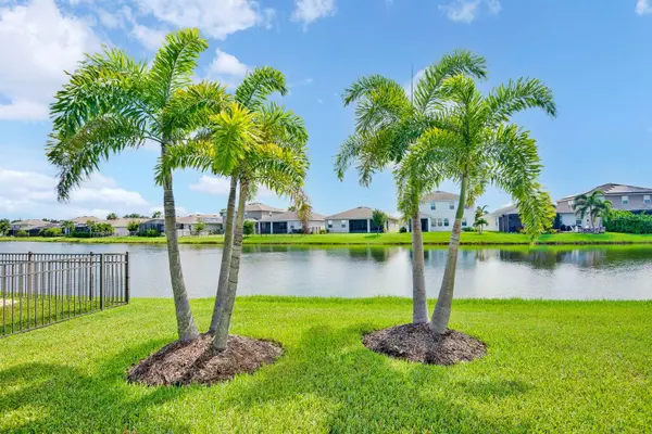 6435 DEVESTA LOOP, Palmetto, FL 34221
