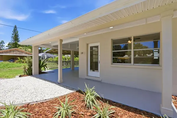 228 STANFORD RD, Venice, FL 34293