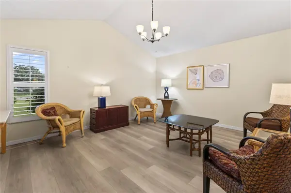 4096 CENTER POINTE PL #20B, Sarasota, FL 34233