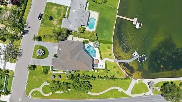 387 S SHORE DR, Sarasota, FL 34234