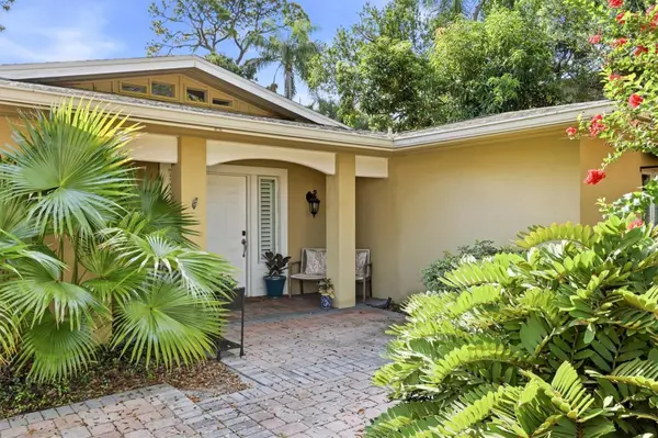 1041 CITRUS AVE, Sarasota, FL 34236