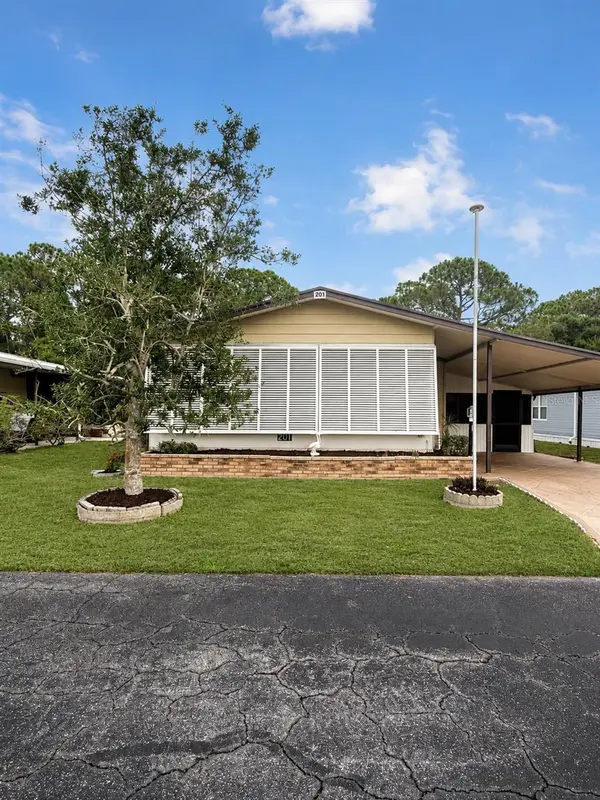 201 N FIJI CIR, Englewood, FL 34223