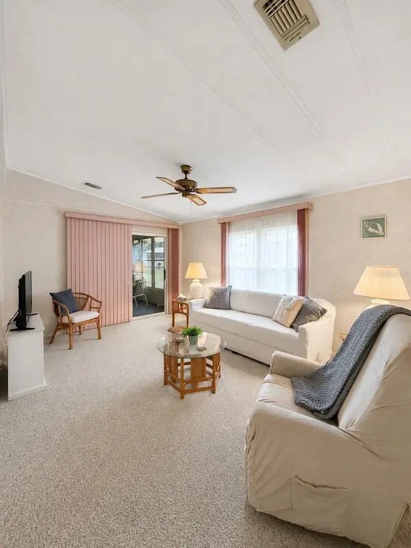 201 N FIJI CIR, Englewood, FL 34223