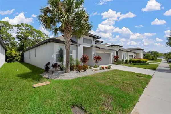 3598 SECRET STROLL DR, Sarasota, FL 34240
