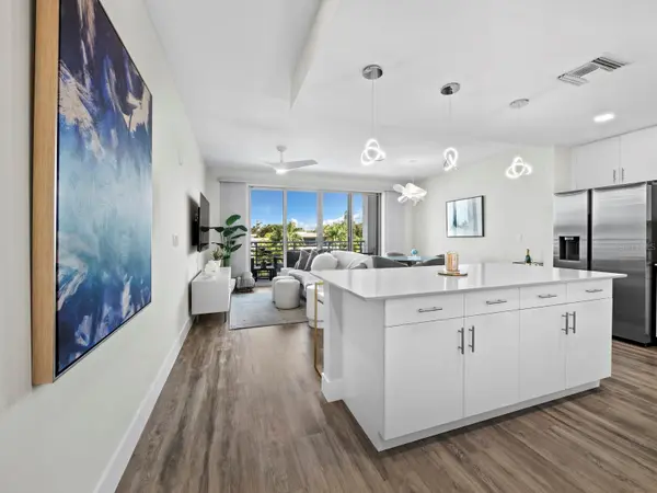 1709 N TAMIAMI TRL #418, Sarasota, FL 34234