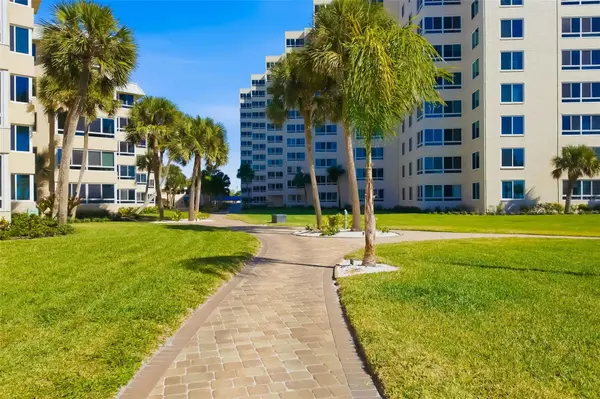 5920 MIDNIGHT PASS RD #501, Sarasota, FL 34242