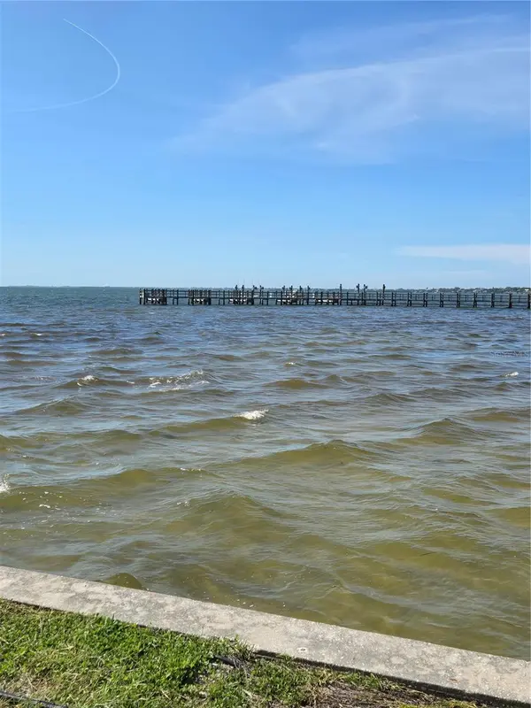 337 N SHORE DR, Sarasota, FL 34234
