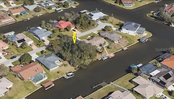10 FLORENCE CT, Palm Coast, FL 32137