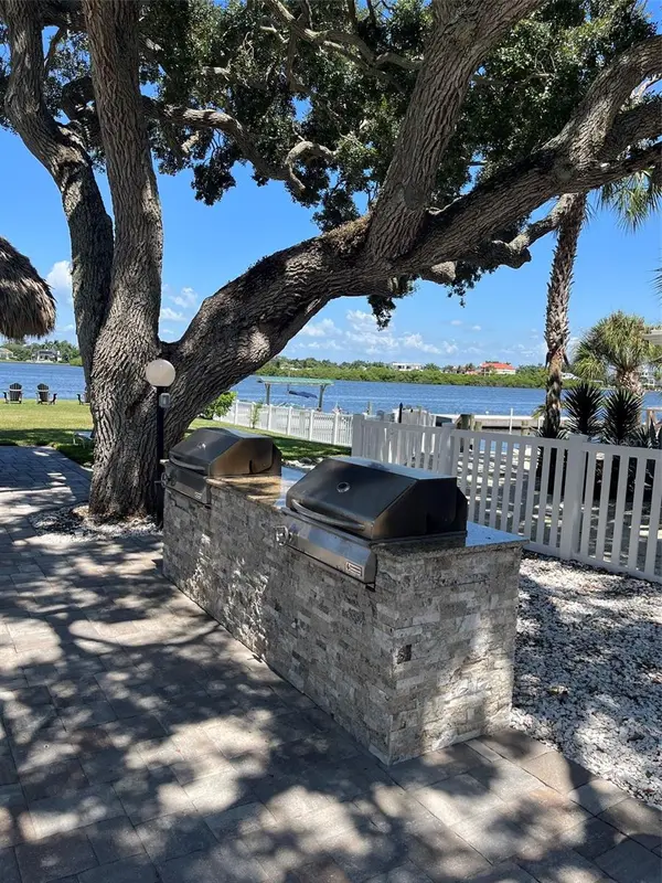 5955 MIDNIGHT PASS RD #20E, Sarasota, FL 34242