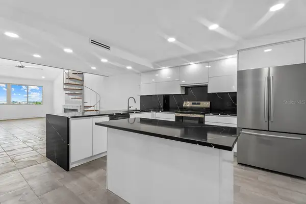 9604 CORTEZ RD W #233, Bradenton, FL 34210