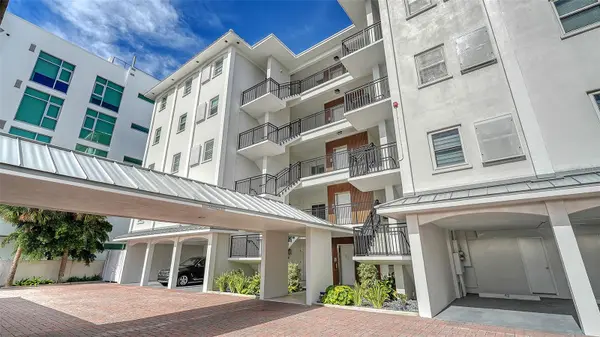 174 GOLDEN GATE PT #43, Sarasota, FL 34236