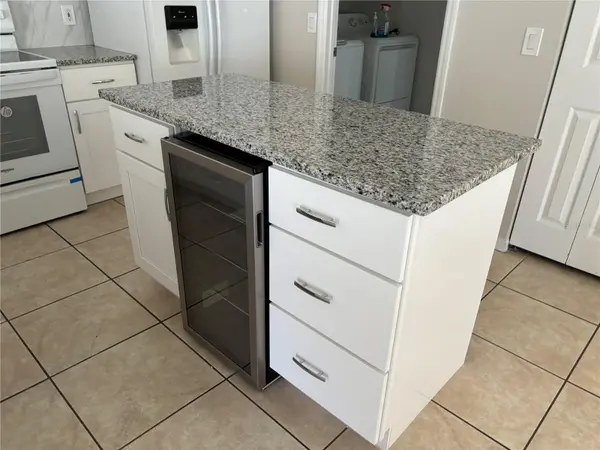4272 PANDORA RD, Venice, FL 34293
