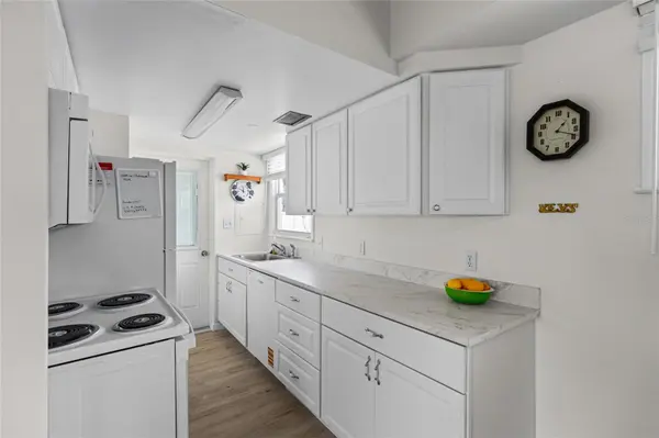5858 MIDNIGHT PASS RD #13, Sarasota, FL 34242