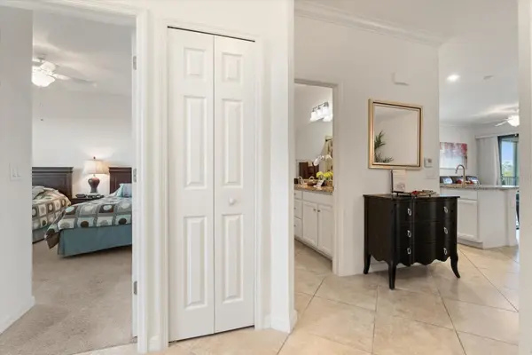 16904 VARDON TER #301, Lakewood Ranch, FL 34211