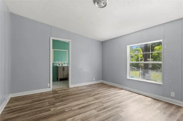 24027 NW 183RD AVE, High Springs, FL 32643