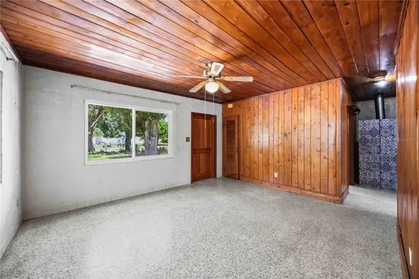 114 LAKEVIEW DR, Nokomis, FL 34275