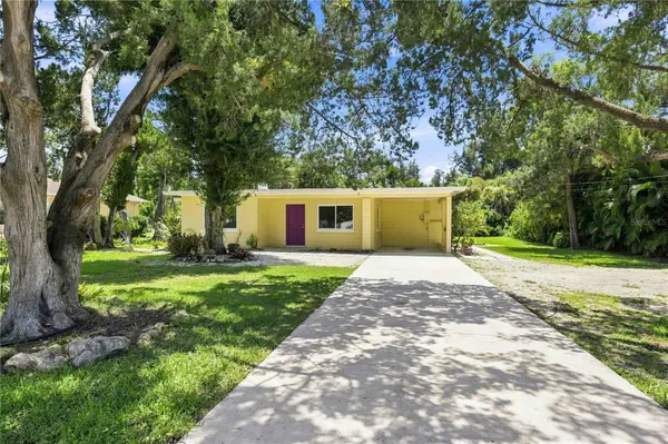 114 LAKEVIEW DR, Nokomis, FL 34275