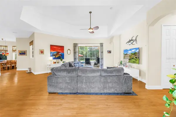 5321 SILVER LEAF LN, Sarasota, FL 34233