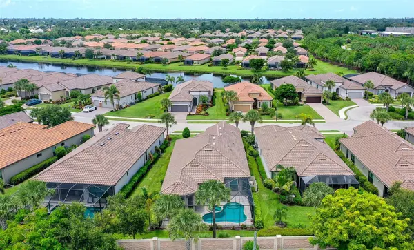 8716 AMARETTO AVE, Sarasota, FL 34238