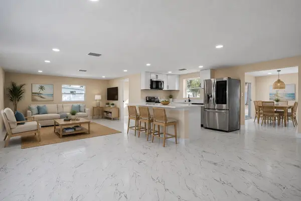 6211 CORNELL RD, Bradenton, FL 34207