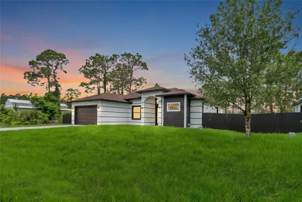 1047 MERRY ST E, Lehigh Acres, FL 33974