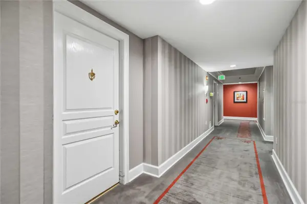 750 N TAMIAMI TRL #312, Sarasota, FL 34236