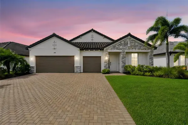 2128 WOODLEAF HAMMOCK CT, Bradenton, FL 34211
