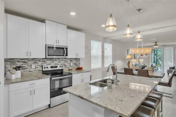 152 LAZY SHORE DR, Nokomis, FL 34275
