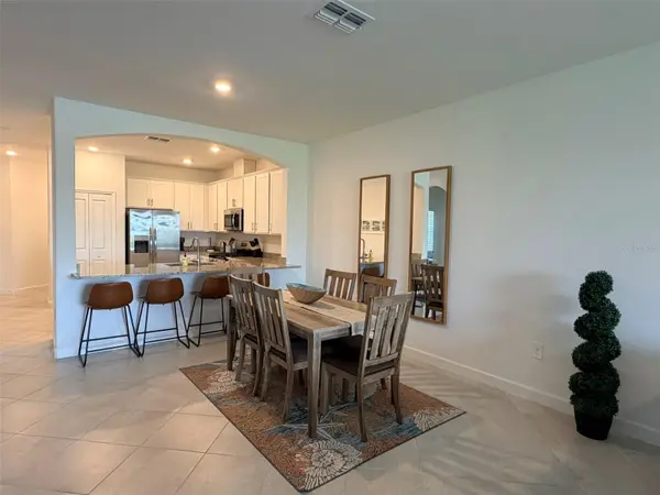 15520 SUNNY DAY DR, Bradenton, FL 34211