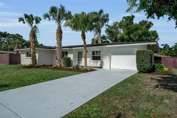 2769 WISTERIA PL, Sarasota, FL 34239