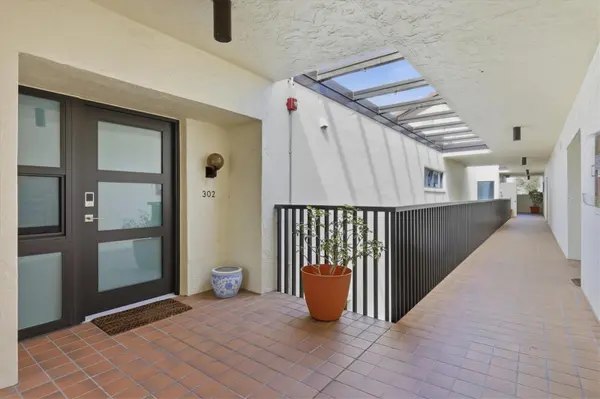 2089 GULF OF MEXICO DR #G1-302, Longboat Key, FL 34228