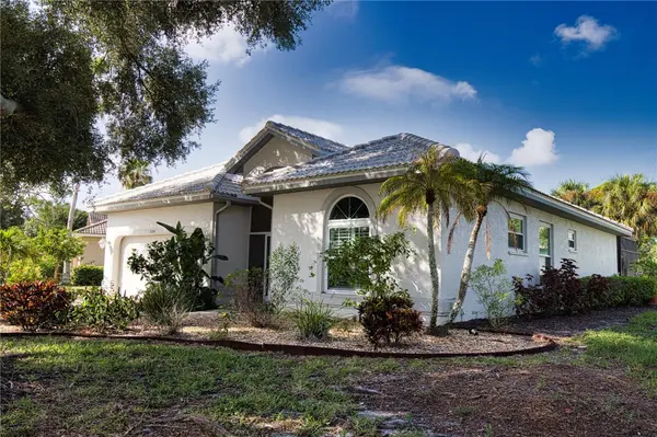 2319 FALCON TRACE LN, Nokomis, FL 34275