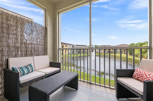 5681 BENTGRASS DR #204, Sarasota, FL 34235
